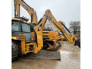 Tractopelle CATERPILLAR 420F2