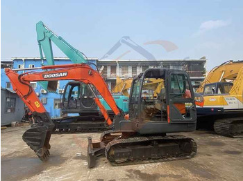 Pelle sur chenille Used excavator doosan dx60  excavators machinery doosan dx60 dx80 dx75 dx225 dh60 dh60-7: photos 5