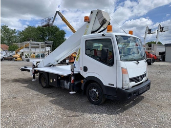 Camion avec nacelle PALFINGER