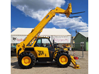 Chariot télescopique JCB