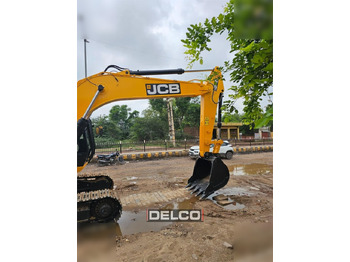 Pelle sur chenille JCB NXT 215LC