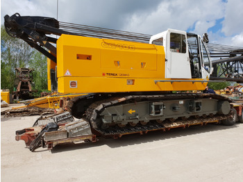 Grue sur chenilles TEREX