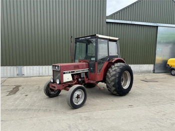 Tracteur agricole INTERNATIONAL
