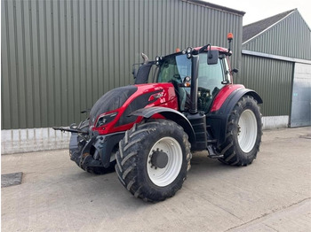 Tracteur agricole VALTRA T194