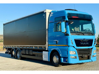 Camion à rideaux coulissants MAN TGX