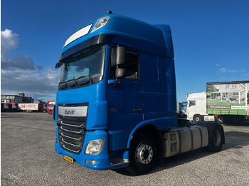 Tracteur routier DAF XF 460