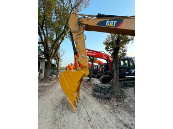 Pelle sur chenille CAT 320 D-C7.1 enging: photos 4