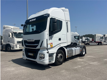 Tracteur routier IVECO