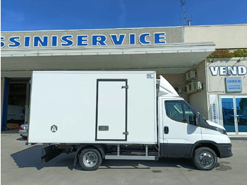 Utilitaire frigorifique IVECO DAILY 35C18 FRCX 10/2025: photos 4