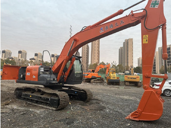 Pelle sur chenille Hitachi ZX200-3: photos 2