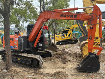 Pelle sur chenille Hitachi ZX70: photos 4