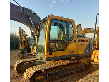 Pelle sur chenille VOLVO EC140