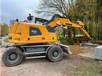 Pelle sur pneus LIEBHERR A 914