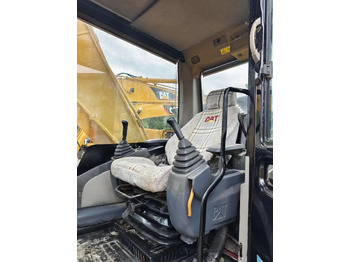 Pelle sur chenille CATERPILLAR 320D: photos 3