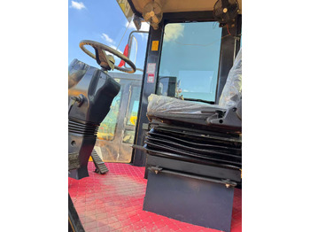 CATERPILLAR CS683E - crédit-bail CATERPILLAR CS683E: photos 4 CATERPILLAR CS683E - crédit-bail CATERPILLAR CS683E: photos 4