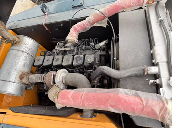 Pelle sur chenille HYUNDAI R220LC-9S: photos 5 Pelle sur chenille HYUNDAI R220LC-9S: photos 5