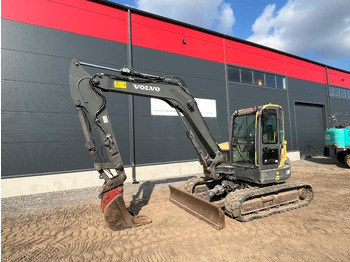 Mini pelle VOLVO ECR88D
