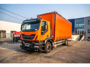 Camion à rideaux coulissants IVECO Stralis