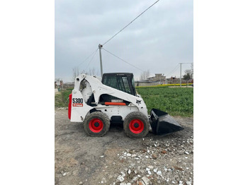 Mini chargeuse BOBCAT S300