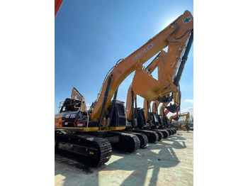 Pelle sur chenille CATERPILLAR 330D