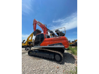 Pelle sur chenille DOOSAN DX300LC