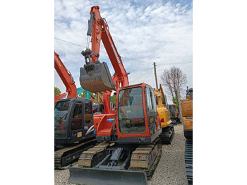 Pelle sur chenille DOOSAN DX75