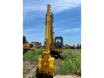 Pelle sur chenille KOMATSU PC138