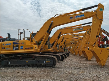 Pelle sur chenille KOMATSU PC210