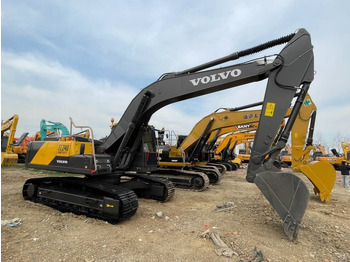 Pelle sur chenille VOLVO EC240