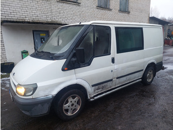 Utilitaire double cabine FORD