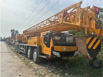 Grue tout-terrain XCMG QY80K