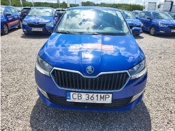 Voiture à hayon SKODA FABIA HATCHBACK: photos 2