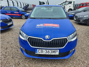 Voiture à hayon SKODA FABIA HATCHBACK: photos 2