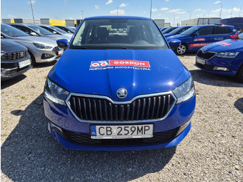 Voiture à hayon SKODA FABIA HATCHBACK: photos 2