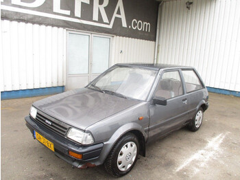 Voiture Toyota Starlet 1.0 XL 12 Valve: photos 1