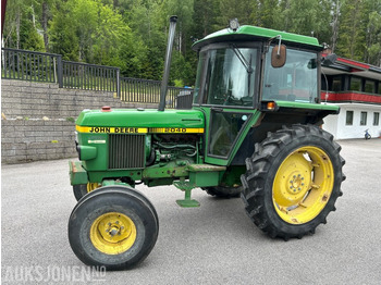 Tracteur agricole 1982 John Deere 2040 Traktor - 4253 Timer: photos 2