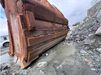 Accessoire pour Engins de chantier 2014 Gjerstad Graveskuff / Lasteskuffe - 4500 L - 4,5 m3 - Nysveiset: photos 5 Accessoire pour Engins de chantier 2014 Gjerstad Graveskuff / Lasteskuffe - 4500 L - 4,5 m3 - Nysveiset: photos 5