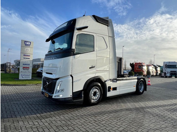 Tracteur routier VOLVO FH 460