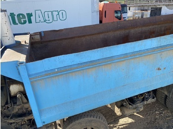 Benne pour poids lourds Hardox Bena basculabila cu semisasiu 7m : 8x4: photos 5 Benne pour poids lourds Hardox Bena basculabila cu semisasiu 7m : 8x4: photos 5