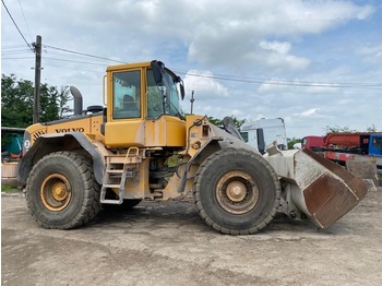 Chargeuse sur pneus Volvo L110E - VOLA 21 tone - DE INCHIRIAT - balastiera / statie betoan: photos 5
