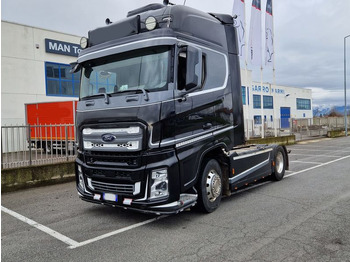 Tracteur routier FORD
