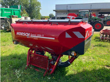 Distributeur d'engrais HORSCH