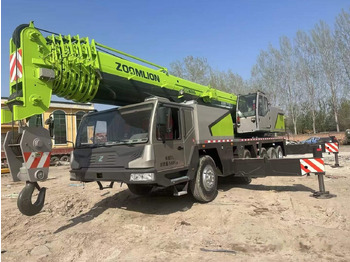 Grue mobile ZOOMLION ZTC900V