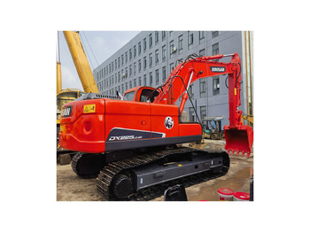 Pelle sur chenille DOOSAN DX225