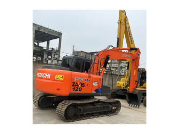 Pelle sur chenille HITACHI ZX120