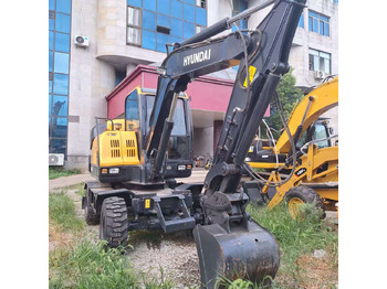 Pelle sur pneus Hyundai HW60  excavator: photos 2