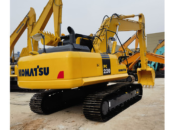 Pelle sur chenille KOMATSU PC220-8