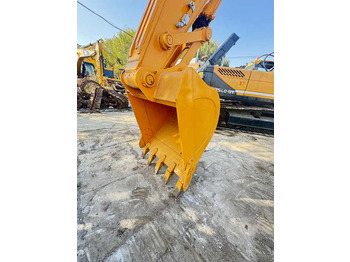 Pelle sur chenille good condition and high performance second hand Hyundai 220lc-9S Excavators used excavator on hot sale in shanghai yard: photos 3