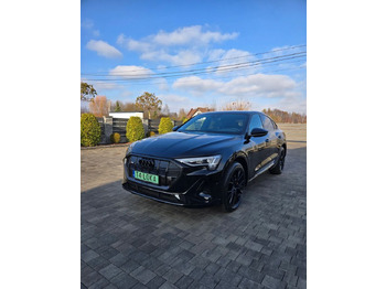 Berline AUDI