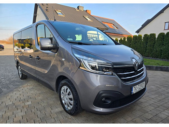 Voiture RENAULT
